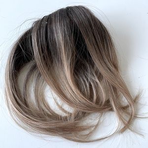 NWT ombré topper brown blonde ends blended hair straight bangs center parting